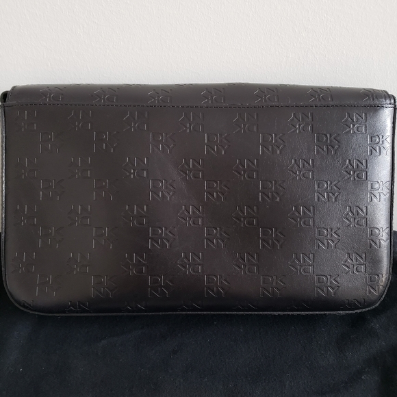 DKNY Black Leather Shoulder Bag - Picture 2 of 13